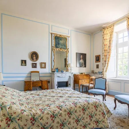 Chateau De La Barre * Conflans-sur-Anille