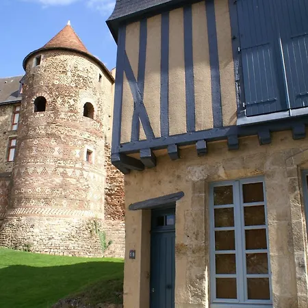 Casa vacanze Chateau De La Barre Conflans-sur-Anille